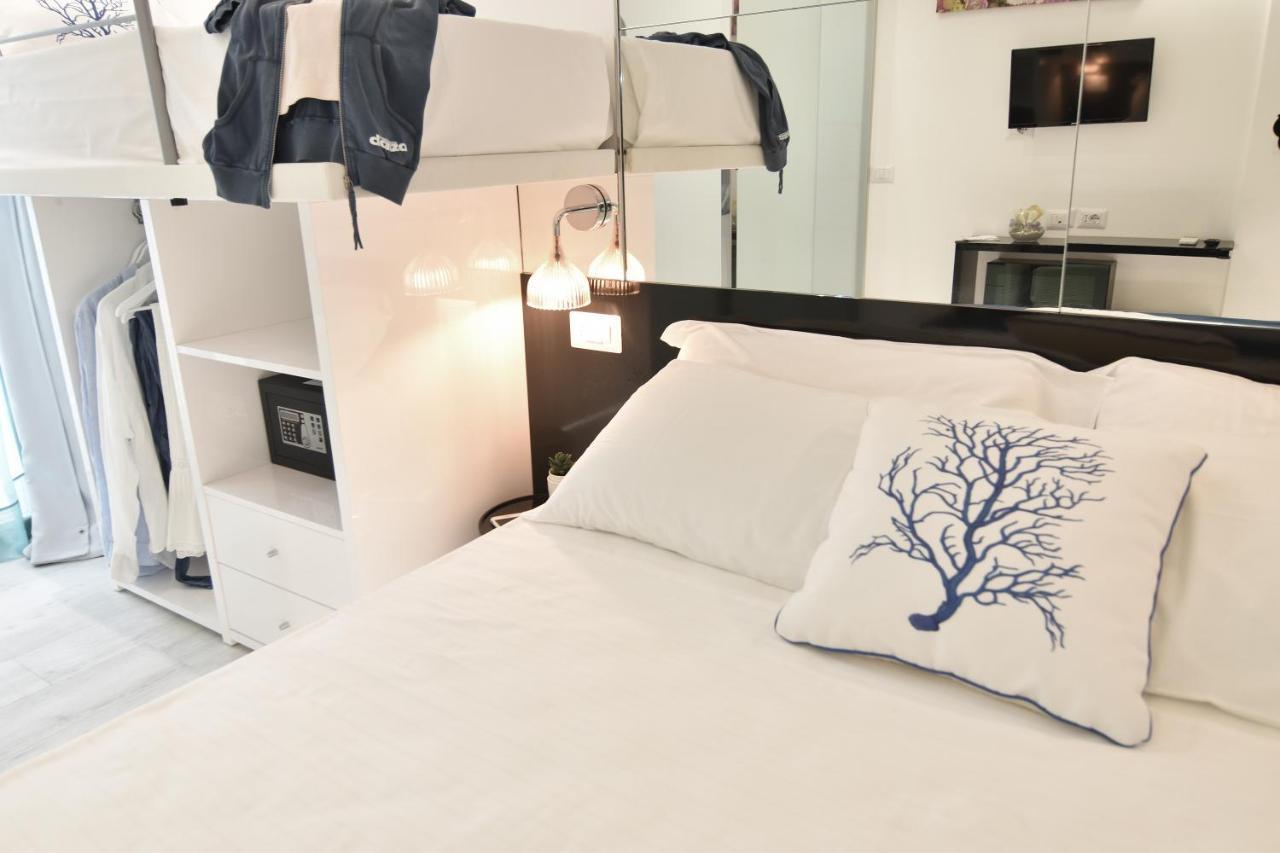 Hotel Nuovo Giardino Rimini Kültér fotó
