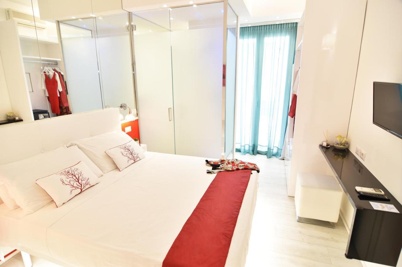 Hotel Nuovo Giardino Rimini Kültér fotó