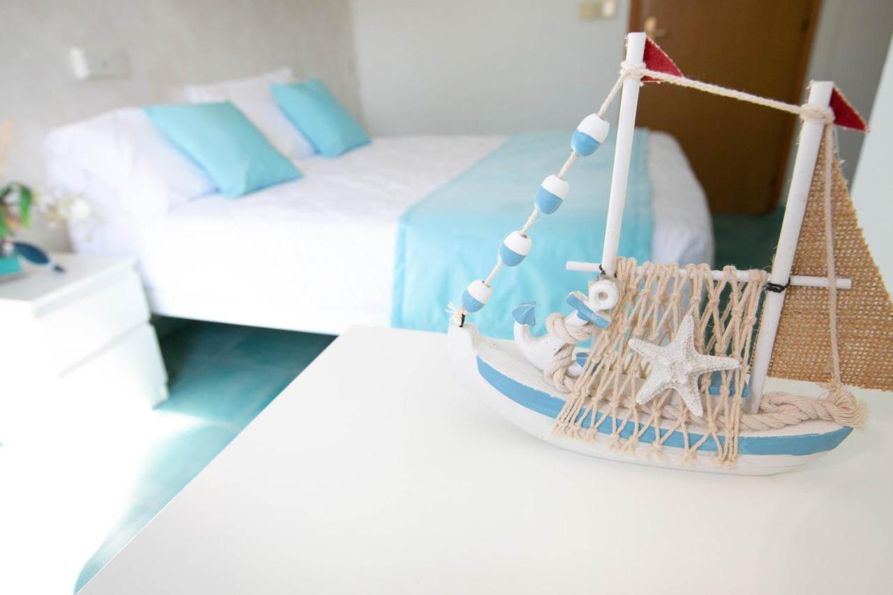 Hotel Nuovo Giardino Rimini Kültér fotó