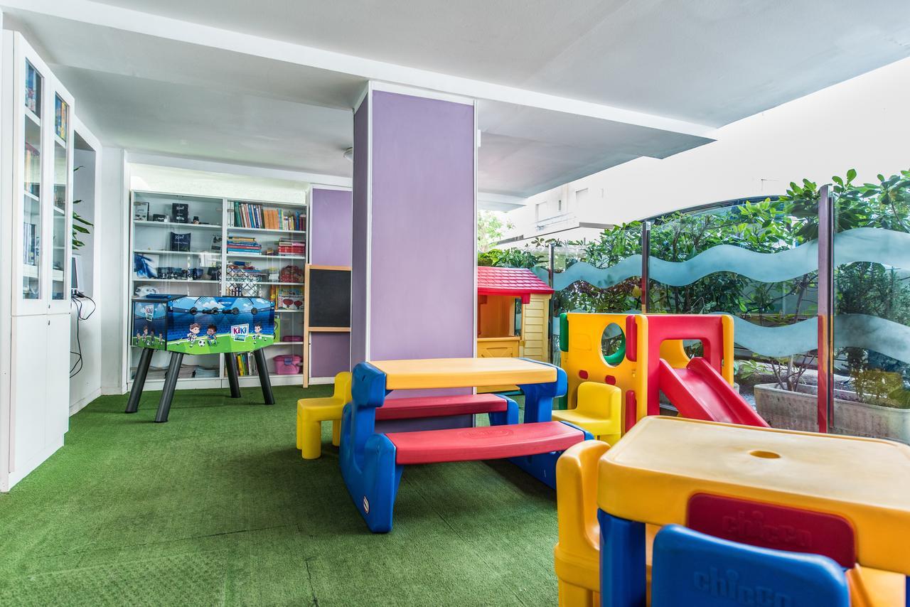 Hotel Nuovo Giardino Rimini Kültér fotó